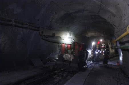 一采区轨道上山维修安全技术措施