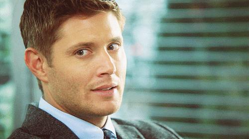 他美剧第一帅哥的称号,可绝非浪得虚名。