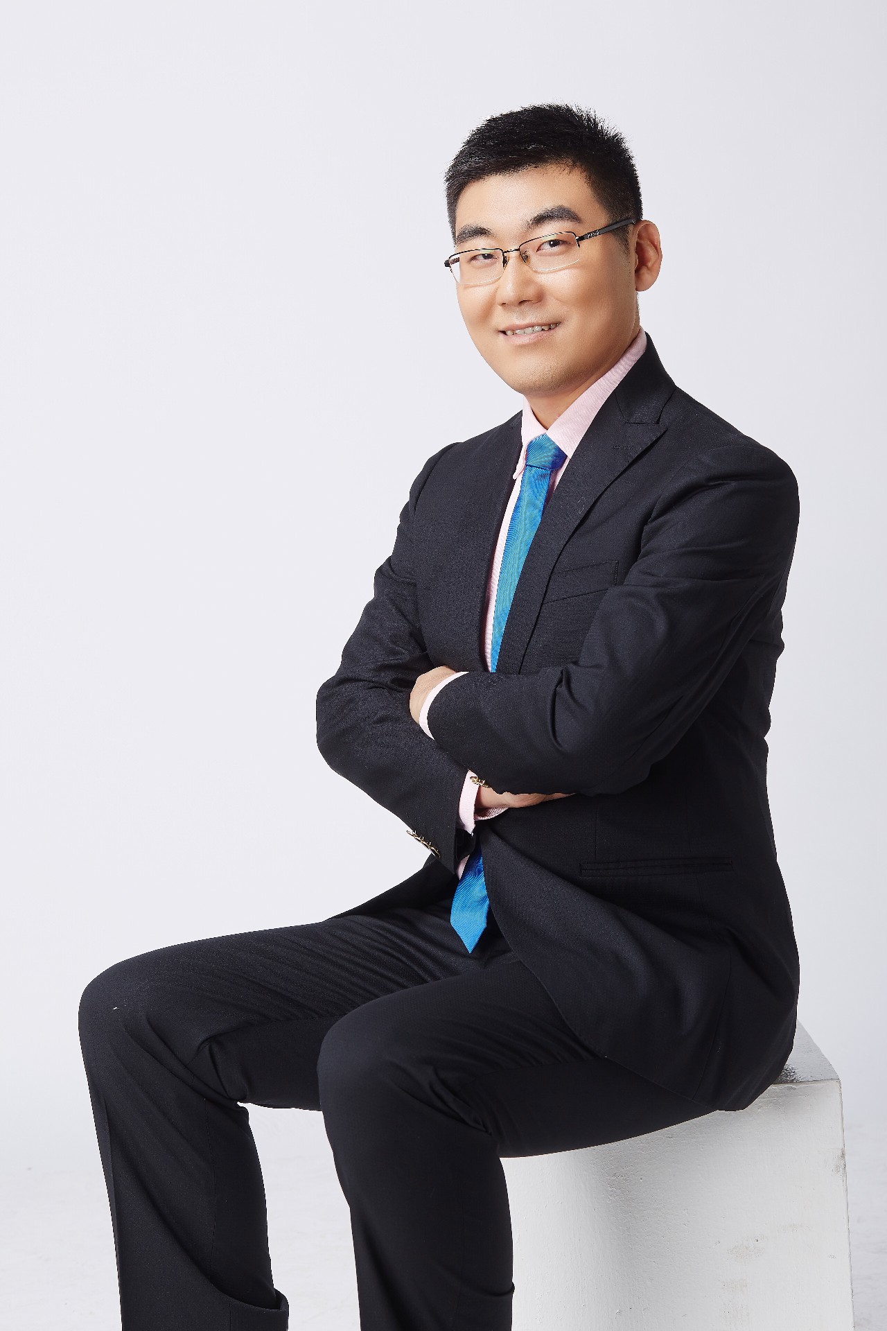 老舍眼中的济南怎么样,老舍的趵突泉作品