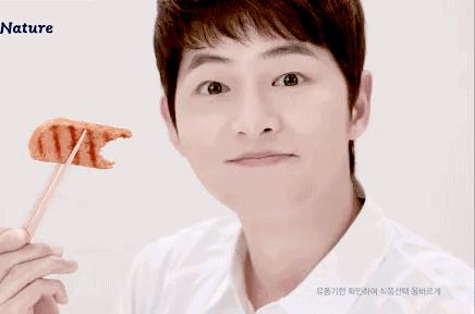 宋仲基与宋慧乔甜蜜,宋仲基与宋慧乔恋爱过程