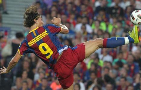 谁是当之无愧的足坛历史第一中锋,不该被遗忘的胡先骕