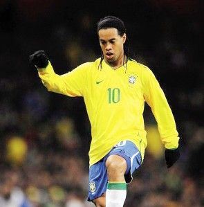 小罗生涯逆天十大进球,小罗生日视频完整版