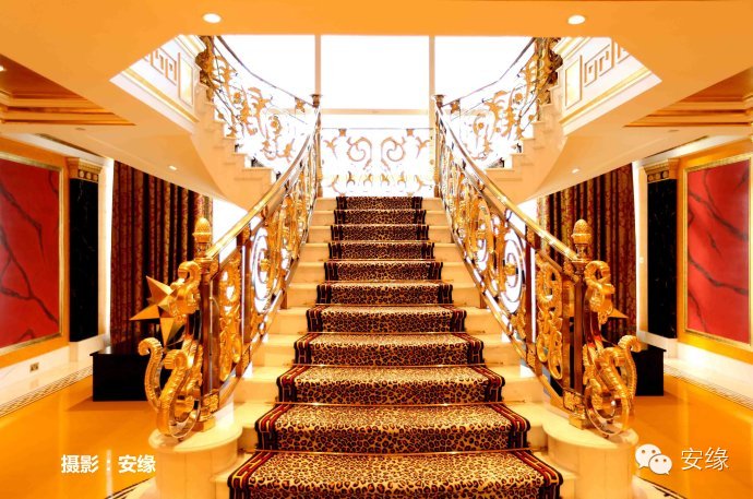 迪拜帆船酒店总统套房体验,一万一晚的迪拜帆船酒店