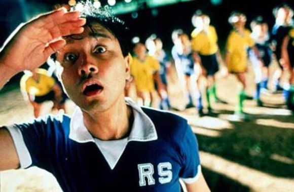 张国荣踢馆视频,张国荣踢过球的视频