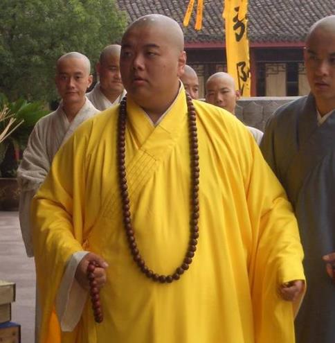 这个胖子不简单原版,这个胖子不简单仗剑走天涯