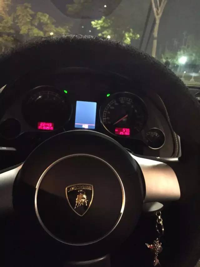 福利大放送豪礼送不停,福利大放送轻松购好车