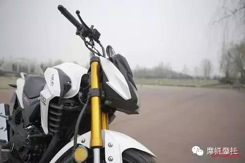 力帆kps150水冷电喷新款街车,力帆双缸250街车多少钱