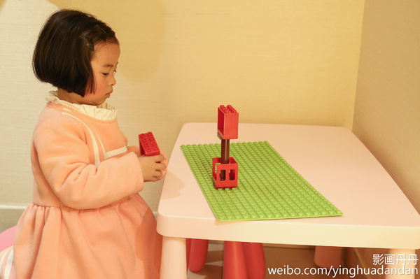 牵着小手去旅行,牵着小手去旅游