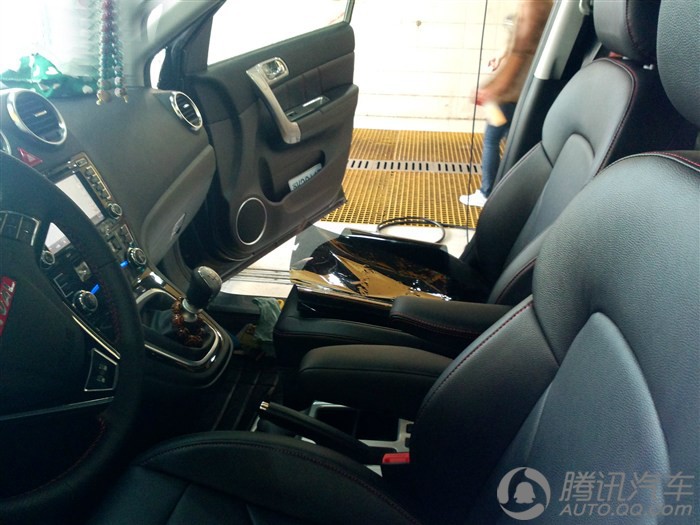 哈弗h6国潮版贴膜多少钱,哈弗h6车衣改色贴膜