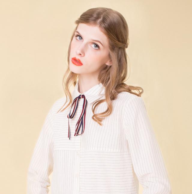 蝴蝶结发泡印花连帽开衫,蝴蝶结宽松开衫毛衣大码