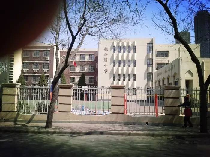 天津哪个公立小学最抢手,天津哪所私立小学好进