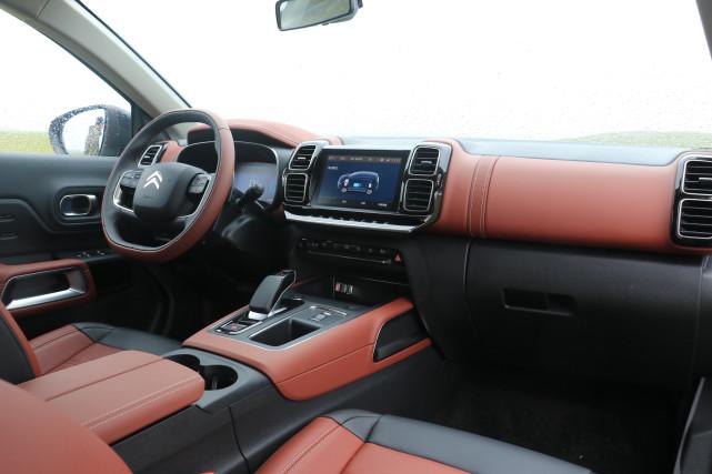 雪铁龙个性车型,试驾雪铁龙天逸phev车型