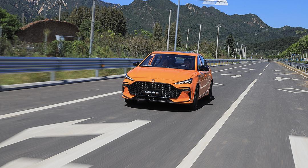 名爵mg6pro豪华版功能详解,名爵mg6pro最划算的配置