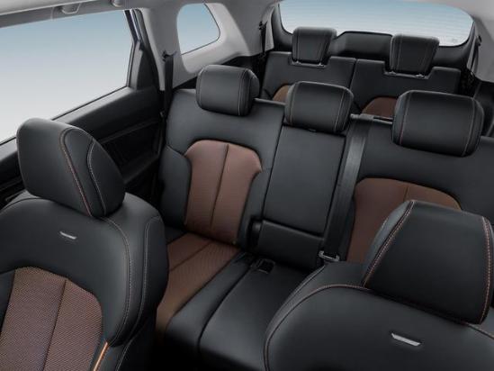 沉浸式体验欧尚x7plus7座,欧尚x7plus七座坐满人