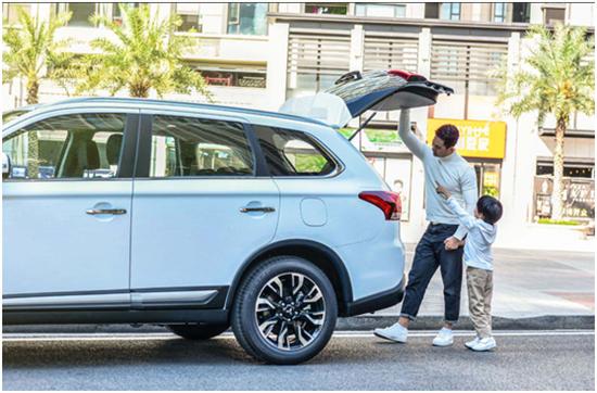 城市奶爸正确用车姿势,奶爸的正确手法视频