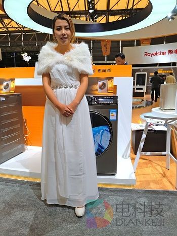 妹子多过车展所有AWE你想看的都在这里