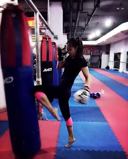 女子搏击黄飞儿,黄飞儿mma完整视频