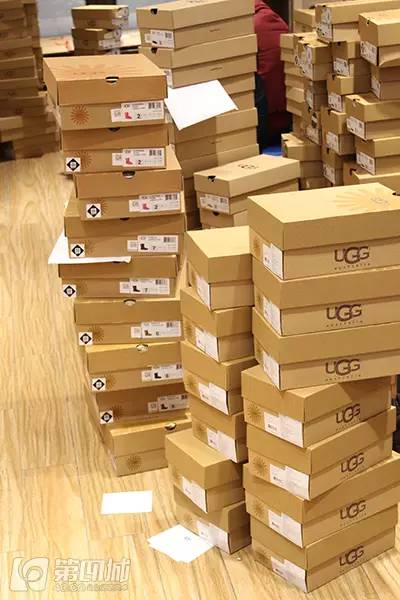 有折扣丨没买新包新鞋新衣服的，都奔这儿去了！