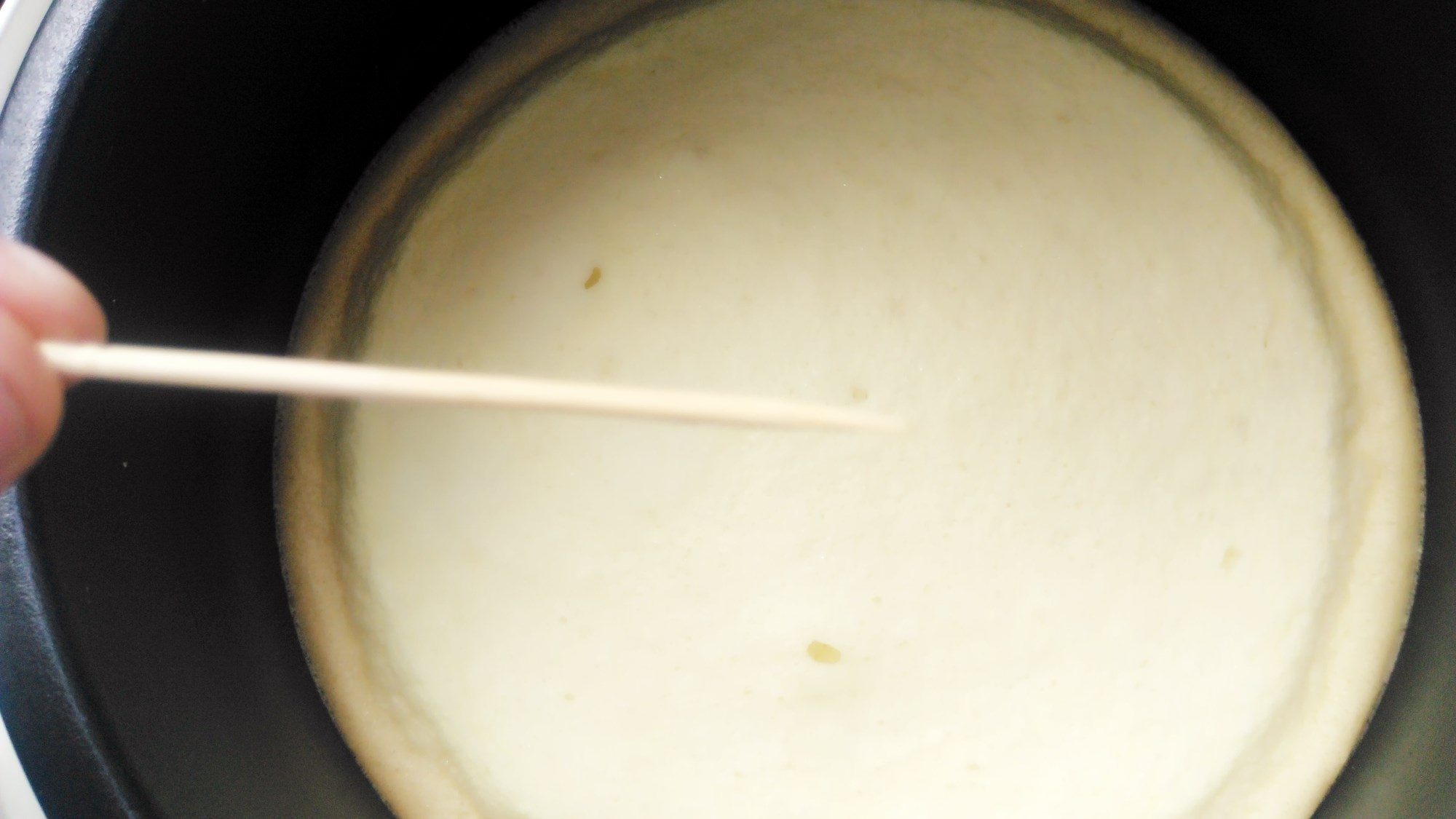 戚风蛋糕可以用电饭锅做吗,电饭锅蛋糕教程失败怎么回事