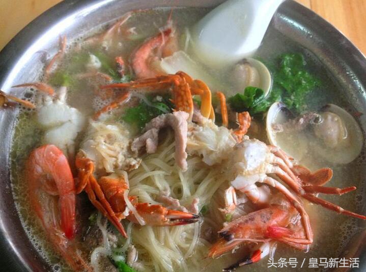 北海网红海鲜粉10元一碗,广州老字号海鲜粉