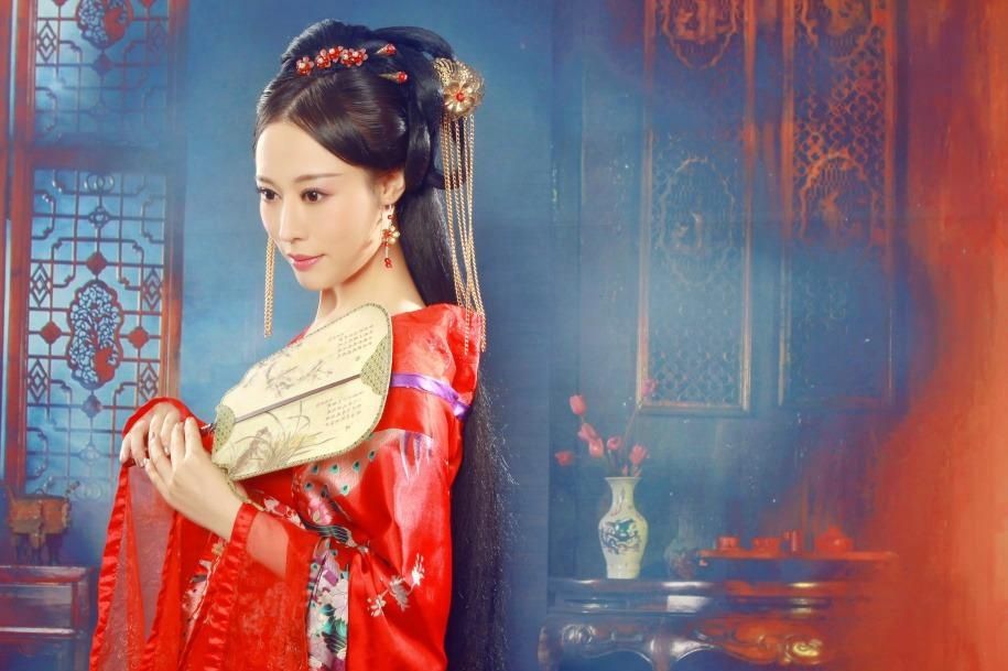 探秘《*瓶金**梅》中的“缅铃”的前世今生