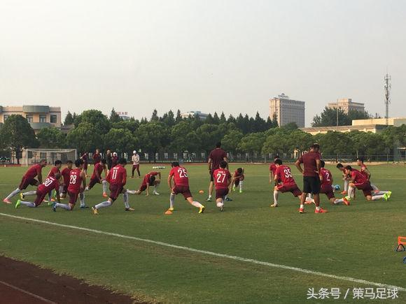 郜林谈申花,申花赛前训练