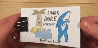 塑料鼻祖竟是自燃之王，“冒充”象牙拯救大象，还烧光了妇女秀发