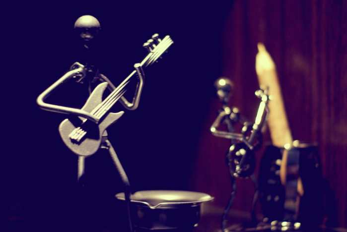 新手学吉他如何挑选吉他购买吉他,吉他初学者买吉他应该买怎样的