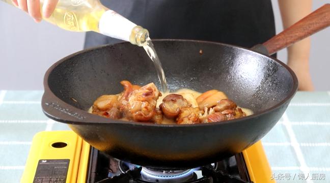 猪蹄怎么做的软烂入味儿,猪蹄如何做软烂入味好吃