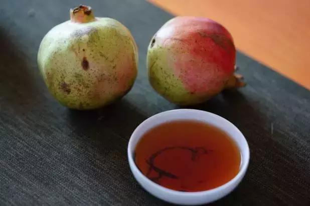 喝普洱茶感觉饿得心慌,普洱茶喝了肚子老饿