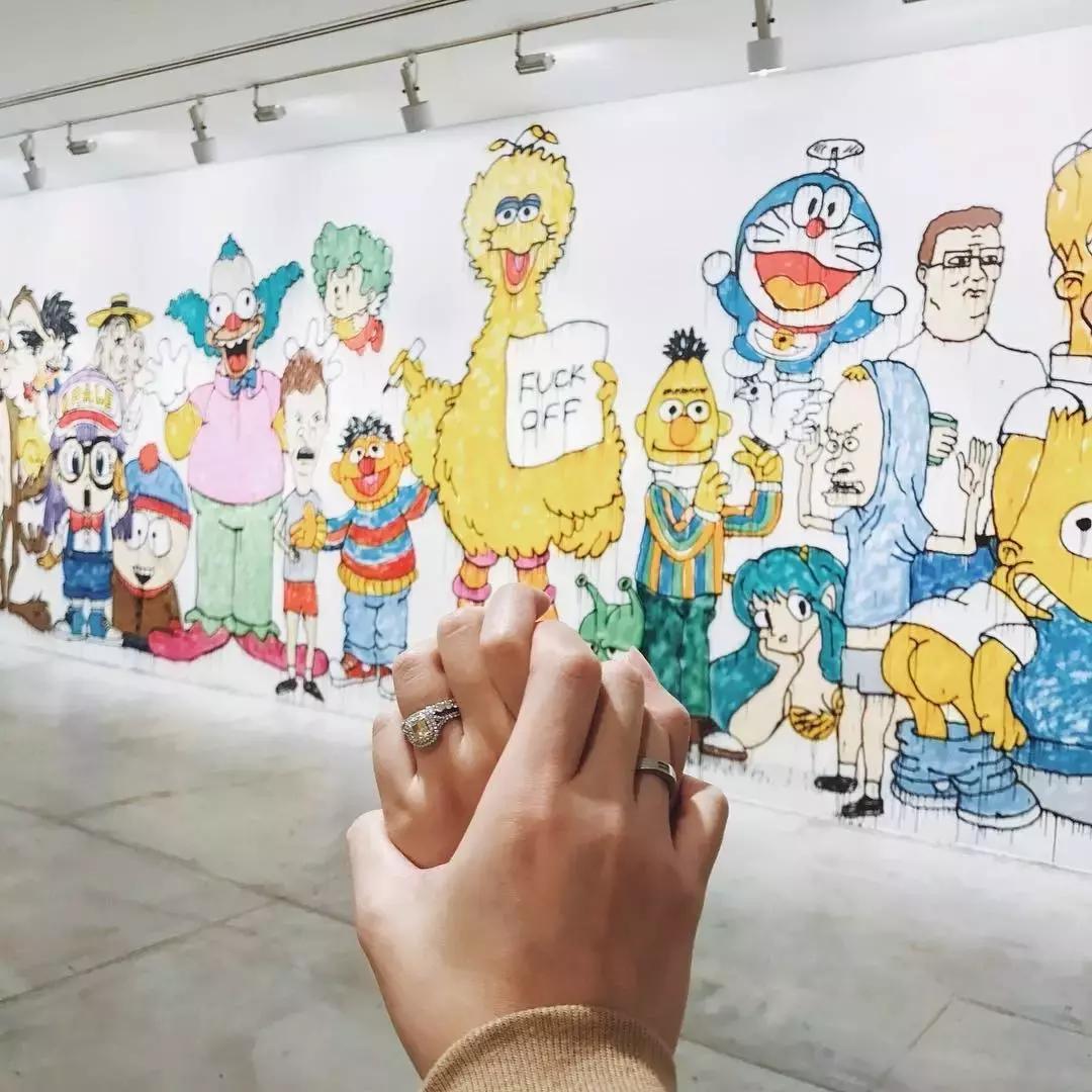 他的朋友圈里都是她,你的朋友圈全是她的照片