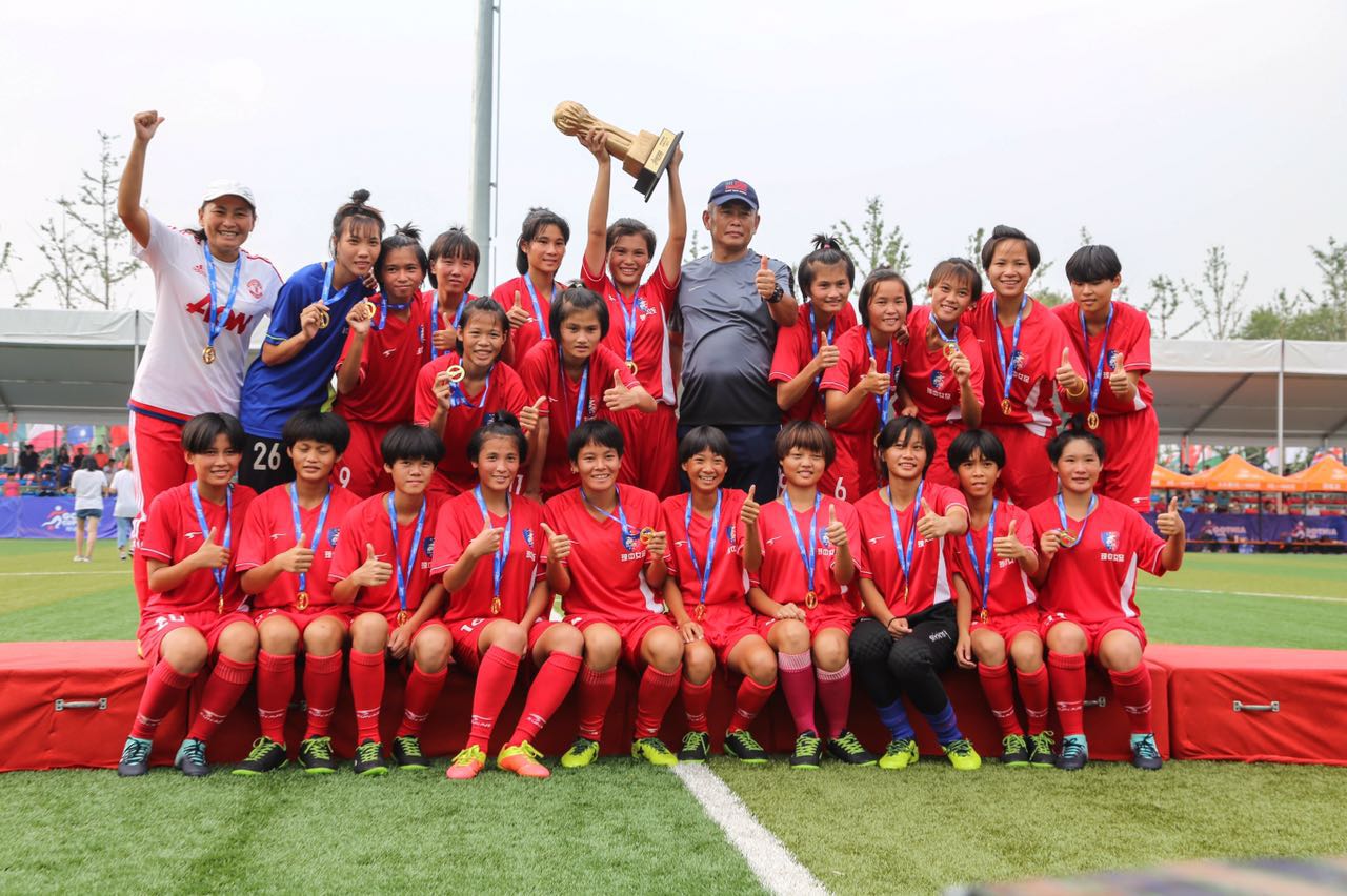 曾每天5元餐费这支女足三夺世界冠军教练一语让中国男足汗颜