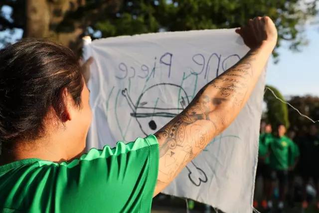 自制皮划艇比赛,野外徒步五公里拉练日记