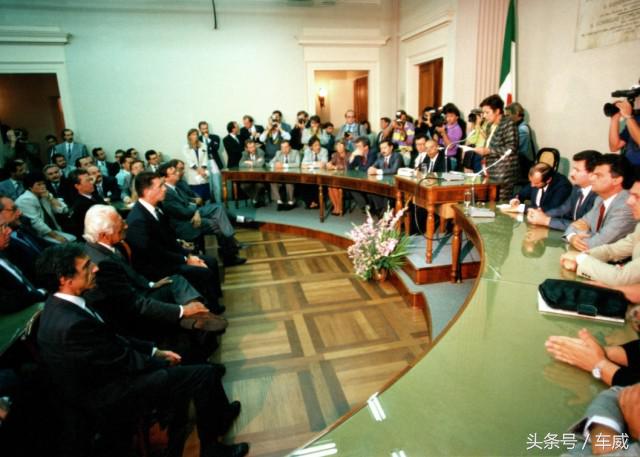 70张珍贵老照片,70年代珍贵照片100张