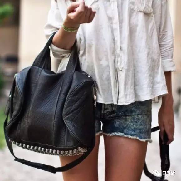 这些“花瓶包”并不好背，其实你默默忍受了好久