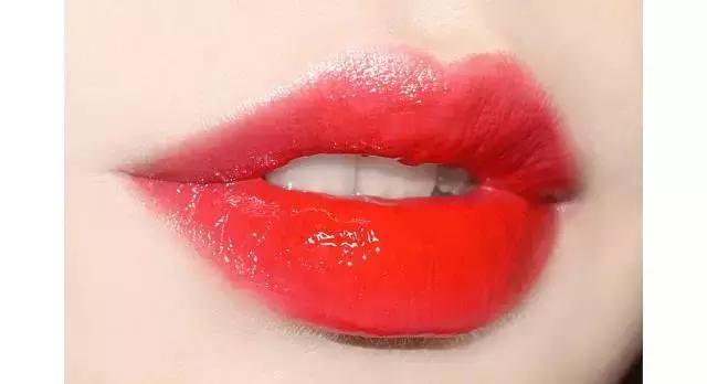 今年最热门的口红是哪几款,2016最火口红品牌