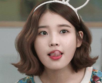 怎么样化妆不卡粉不浮粉不脱妆,减龄妆容的正确化妆方法教程新手