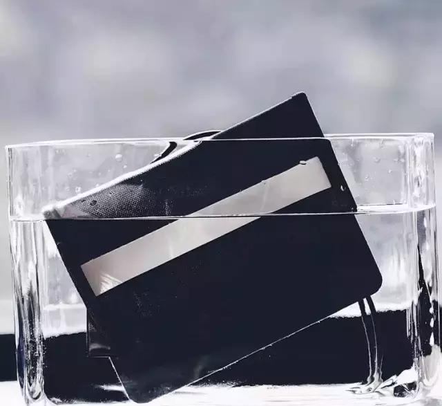 没有这些经典旅行袋，春风十里我也不出门！