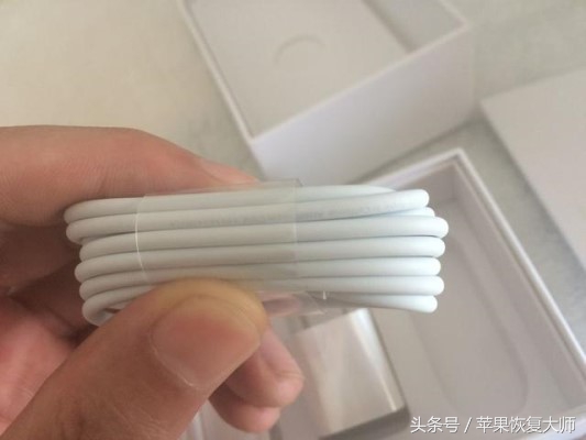 iphone13promax电池寿命100多,iphone什么充电方式会损害电池