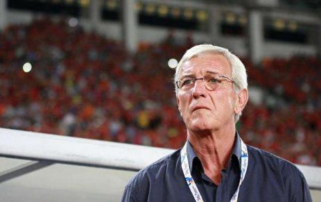 里皮评价乌兹视频,里皮8-2-0阵型