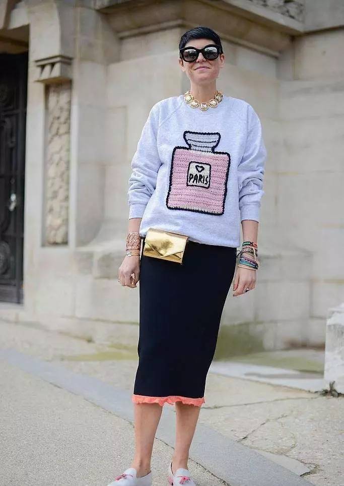 不要瞎跟风，别人背起来时髦的腰包你背上可能会变成售票员大婶！