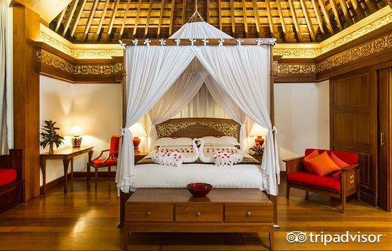 可以睡觉的古董，在几百岁的老房子里枕着历史做梦是怎样的体验？