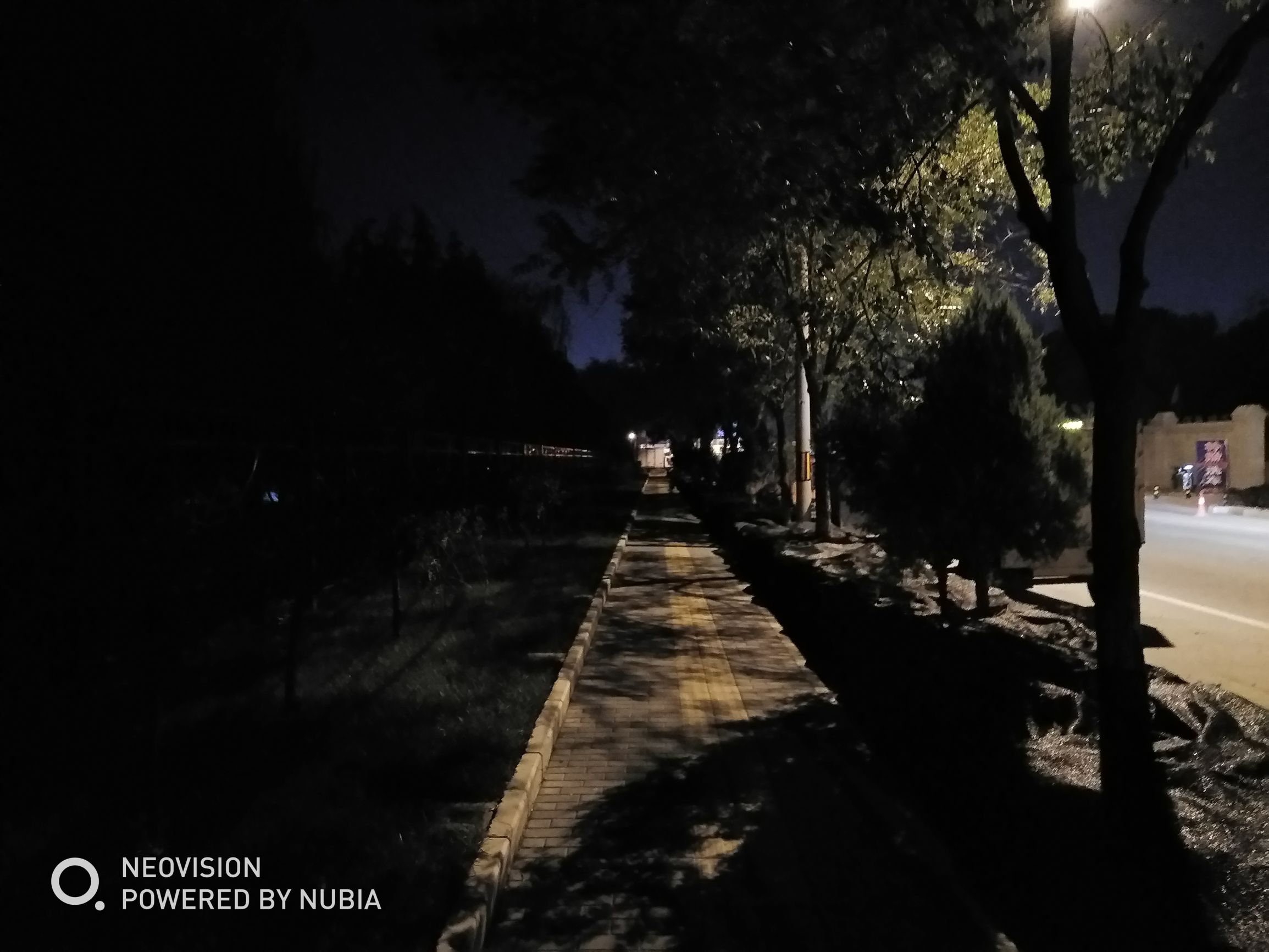 努比亚z17畅享版配置参数,努比亚z17无边框摄影机评测