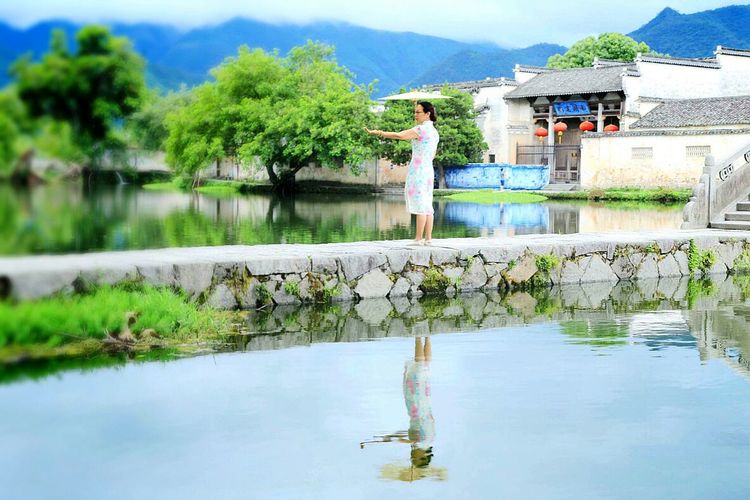 水光潋滟晴方好描写哪个景点,山色空蒙雨亦奇