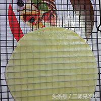 教你如何自制芒果班戟,超级好吃的水果班戟赶紧来做一下