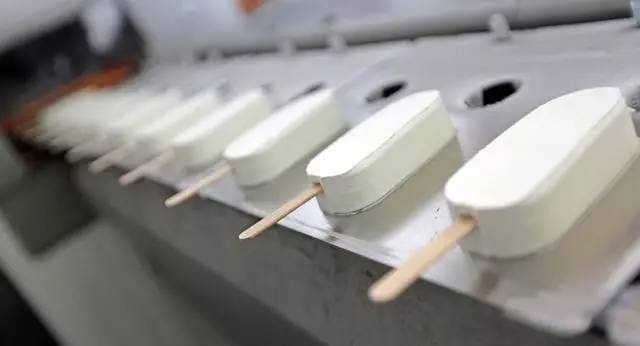 普京深陷俄罗斯冰淇淋无法自拔?八一八各国奇葩冰淇淋