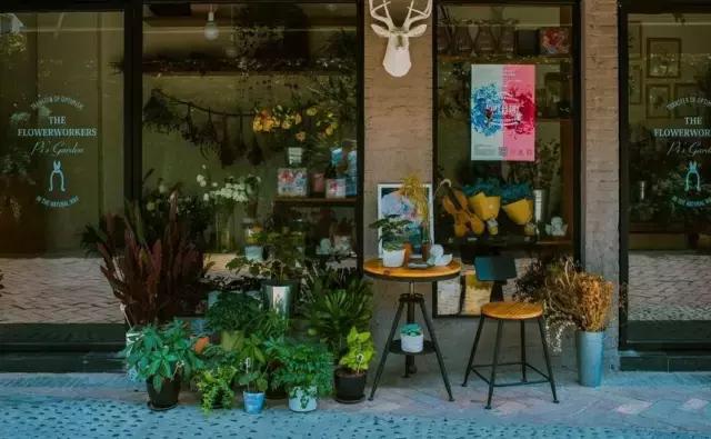 下雨成都周边好玩的地方,成都市下雨哪里室内好耍的