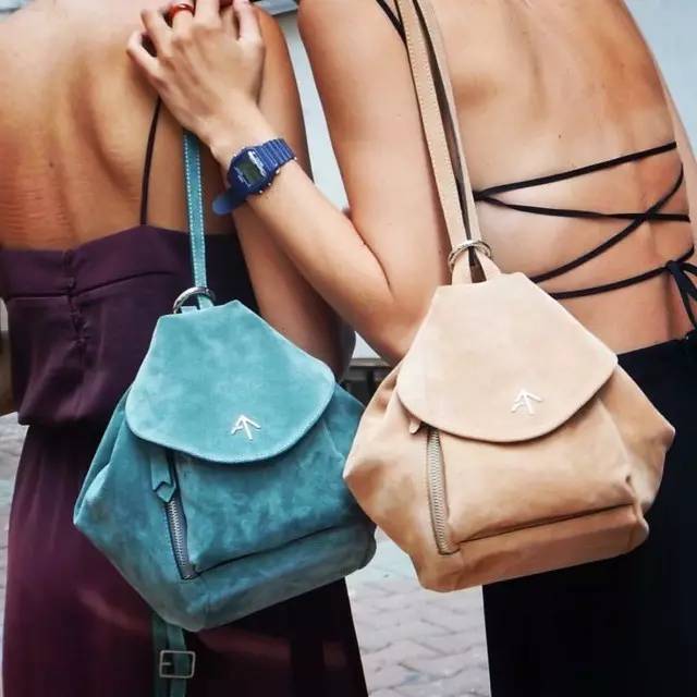 双肩包种草视频,双肩包种草好看能装不贵