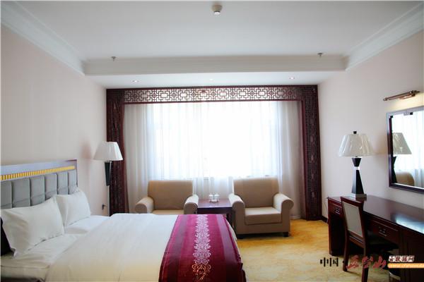 五台山金都山庄怎么样,金都山庄三人间