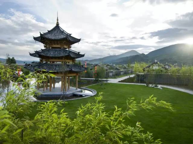 玉龙雪山下奢华民宿,丽江悦榕庄三卧